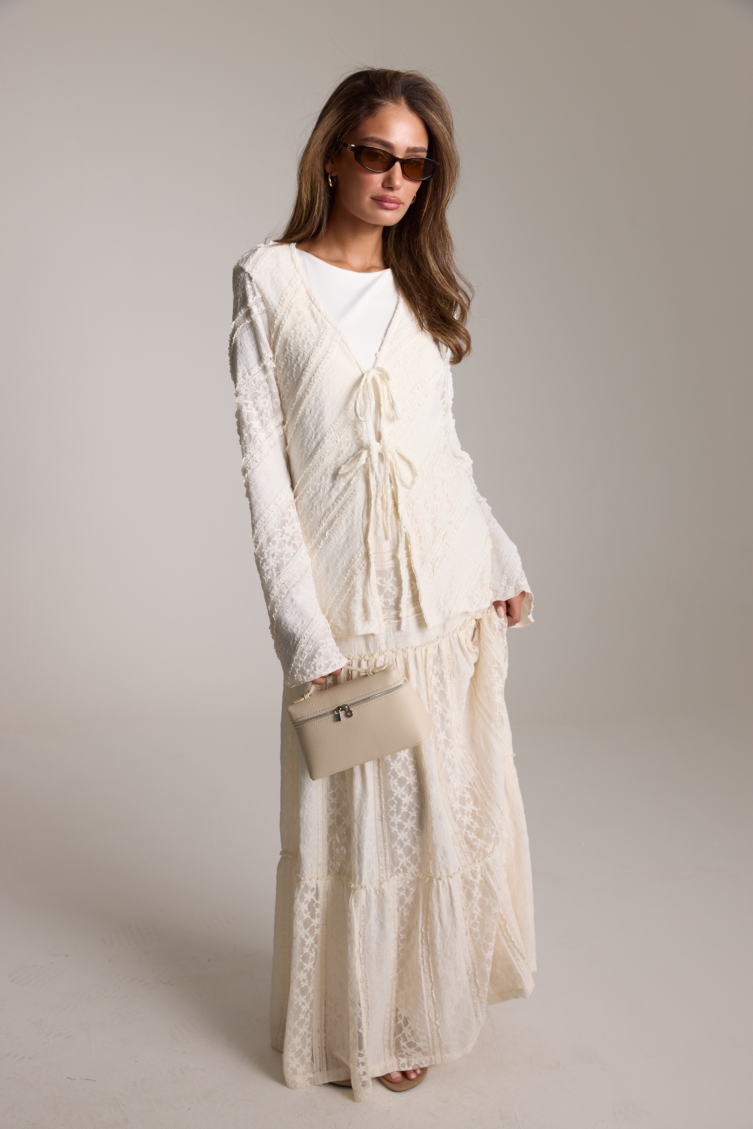 עליונית תחרה