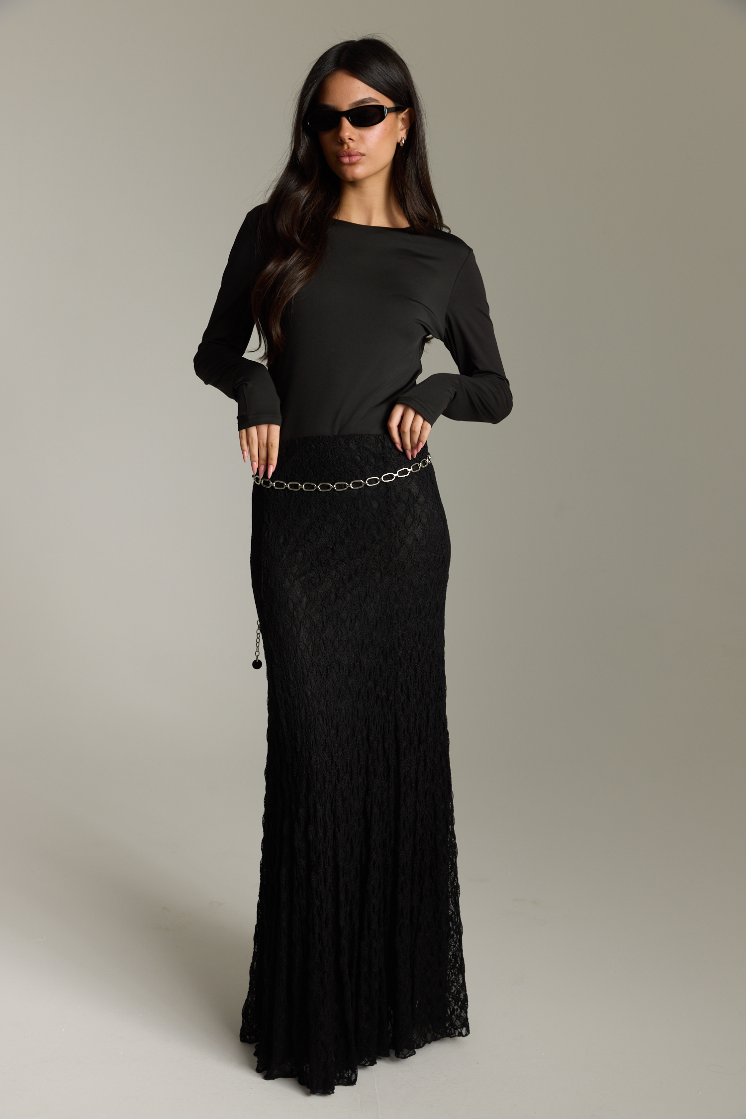 חצאית תחרה מקסי