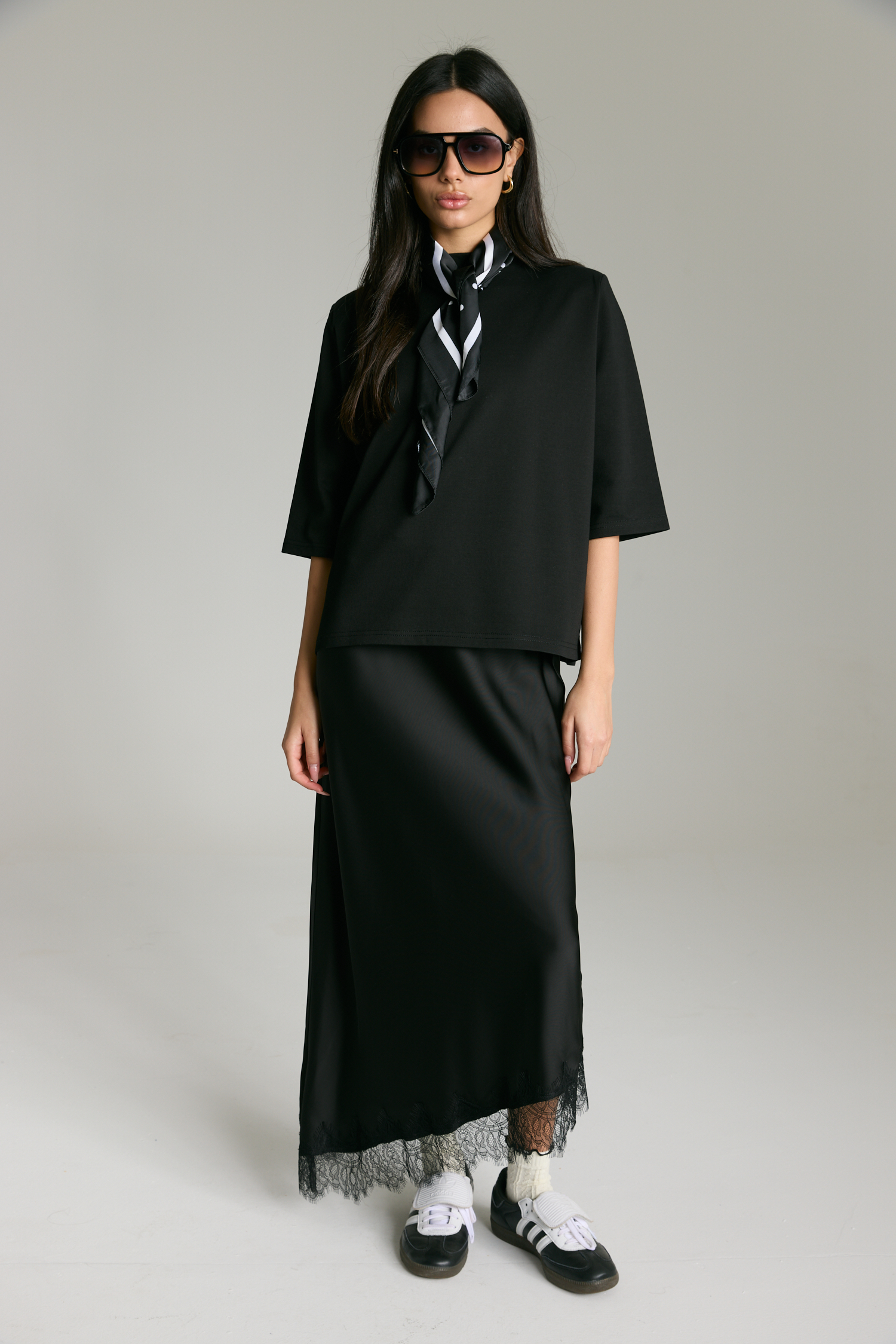 חצאית סאטן אסימטרית